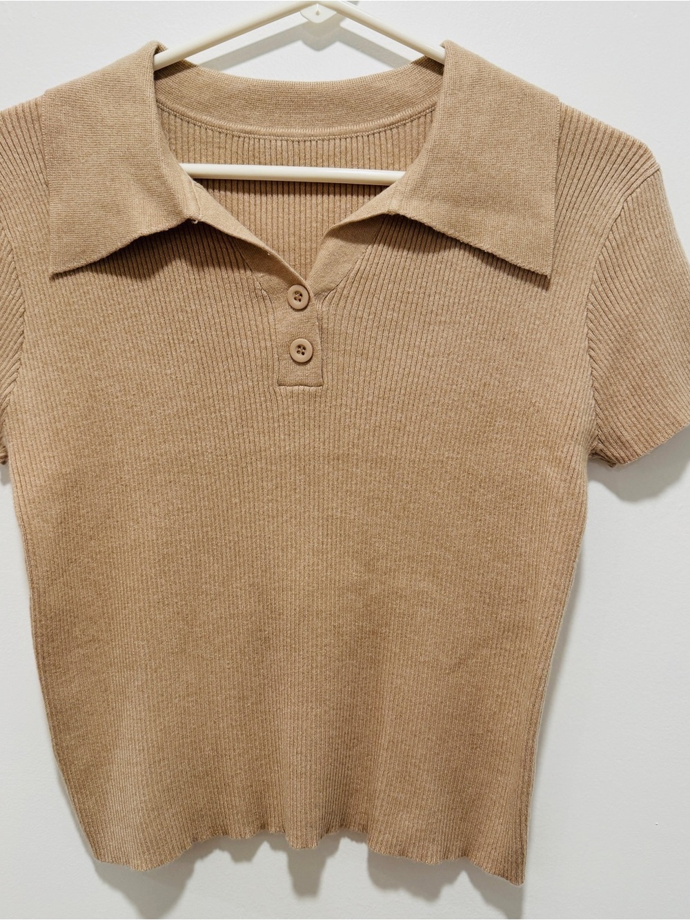 Classic Ribbed Polo Tee in Camel